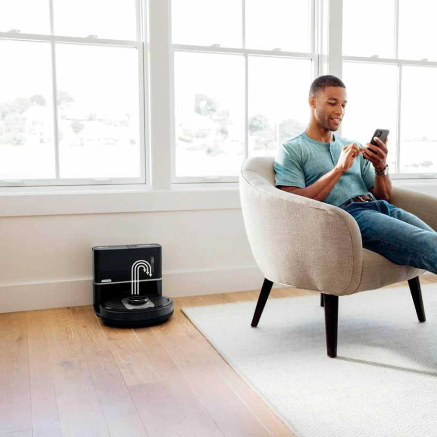 Shark Matrix AV2310AE Self-Emptying Robot Vacuum for Carpets & Hard Floors, Wi-Fi Connected, Bagless, 45-Day Capacity, Precision Home Mapping, Pet Hair Specialist, Black/Brass